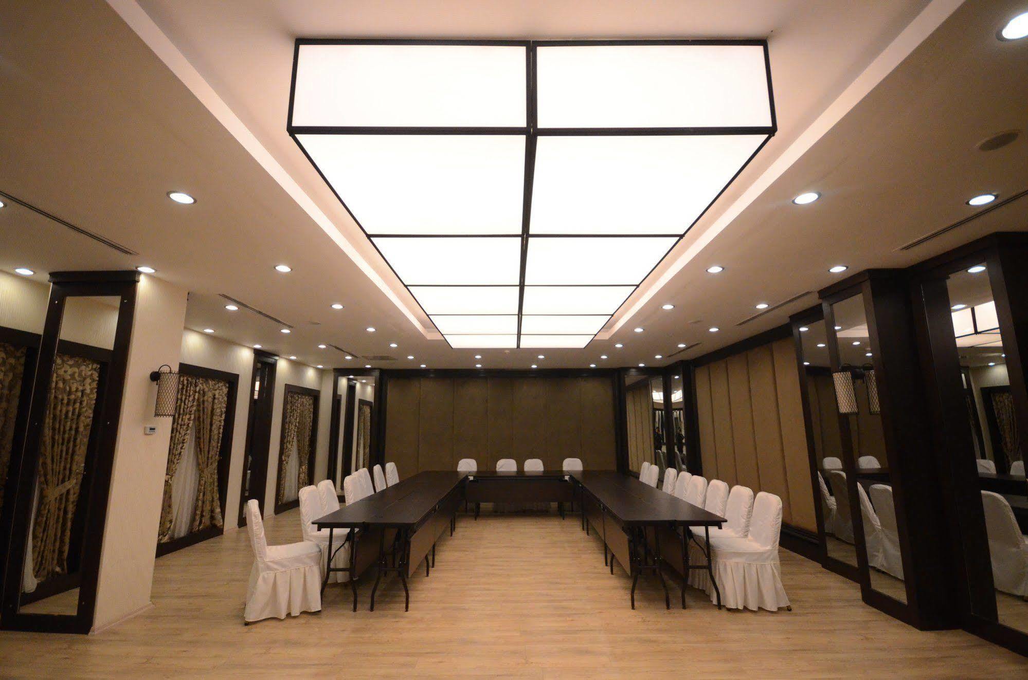 White Park Hotel Sarıkamış Exterior foto